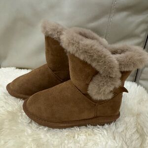 BEARPAW Youth boots, Betsey Hickory II